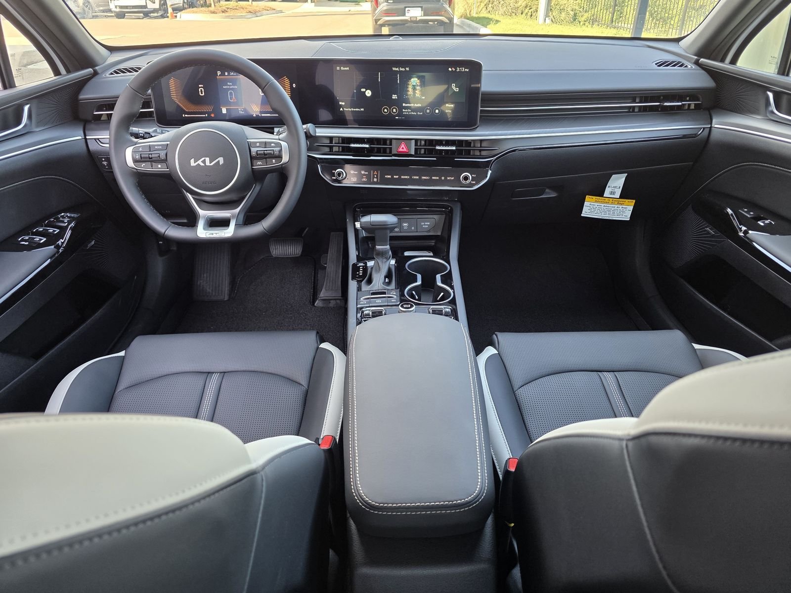 New 2026 White Kia GT-Line image 5