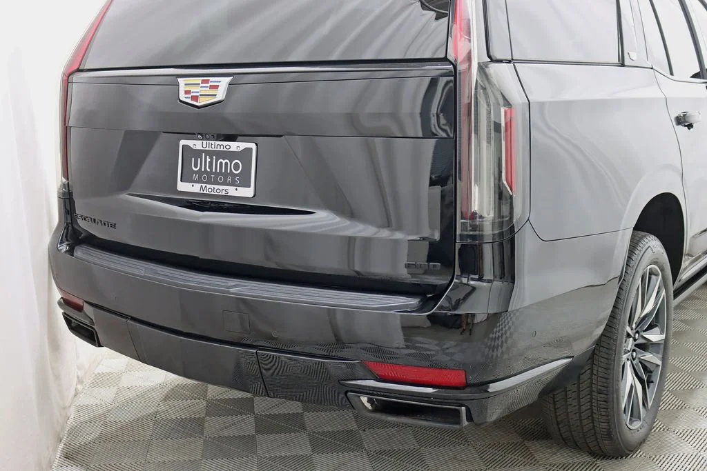 2022 Cadillac Escalade Sport Platinum