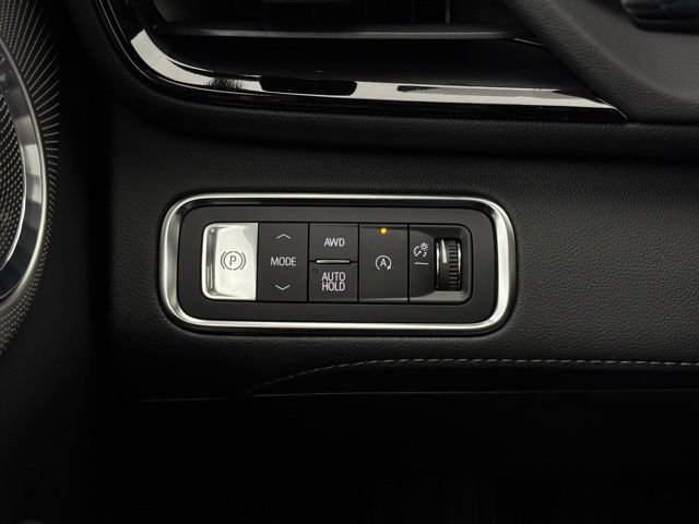 New 2026 Ebony Twilight Metallic Buick Avenir image 26