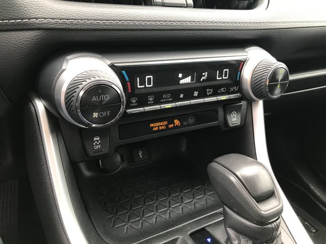 Used 2021 Silver Sky Metallic Toyota XLE image 22