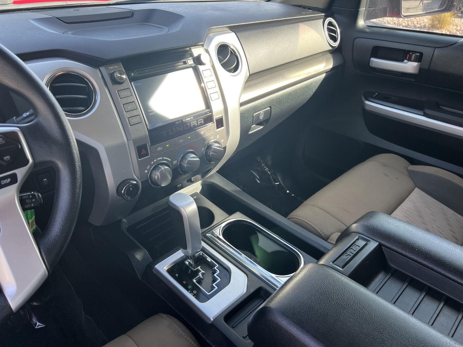 2014 Toyota Tundra SR5 - Photo 7