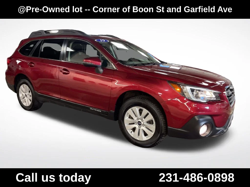 Used 2019 Red Subaru 2.5i Premium image 7