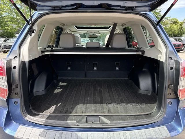 Used 2015 Blue Subaru 2.5i Limited image 29