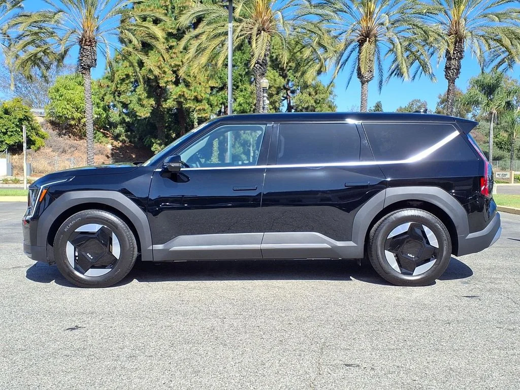 New 2026 Ebony Black Kia Light Long Range RWD image 3