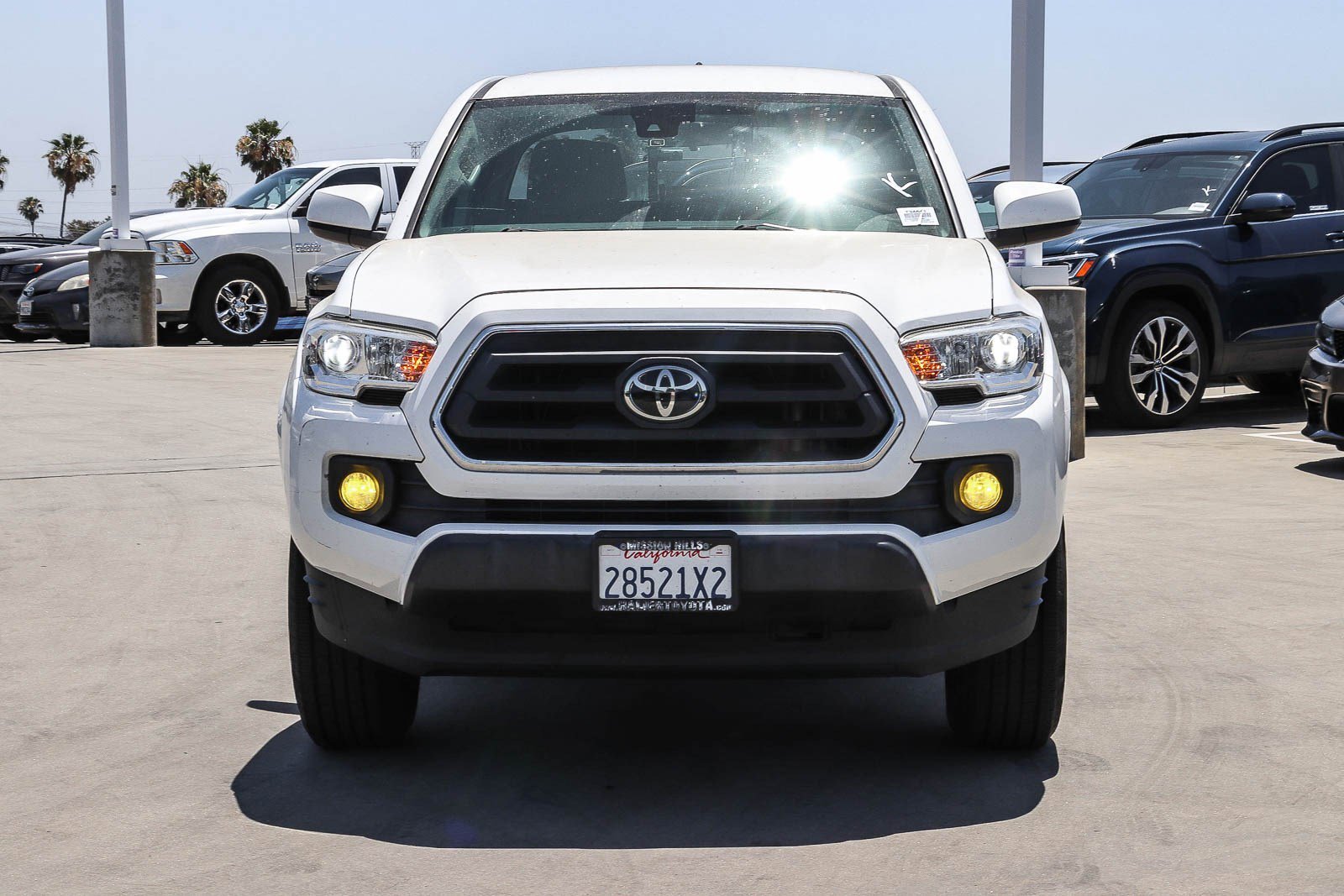 Used 2020 Super White Toyota SR5 image 2