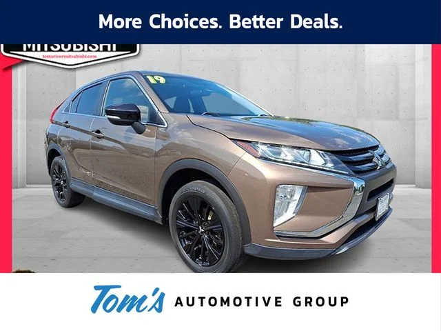 2019 Mitsubishi Eclipse Cross LE S-AWC's photo