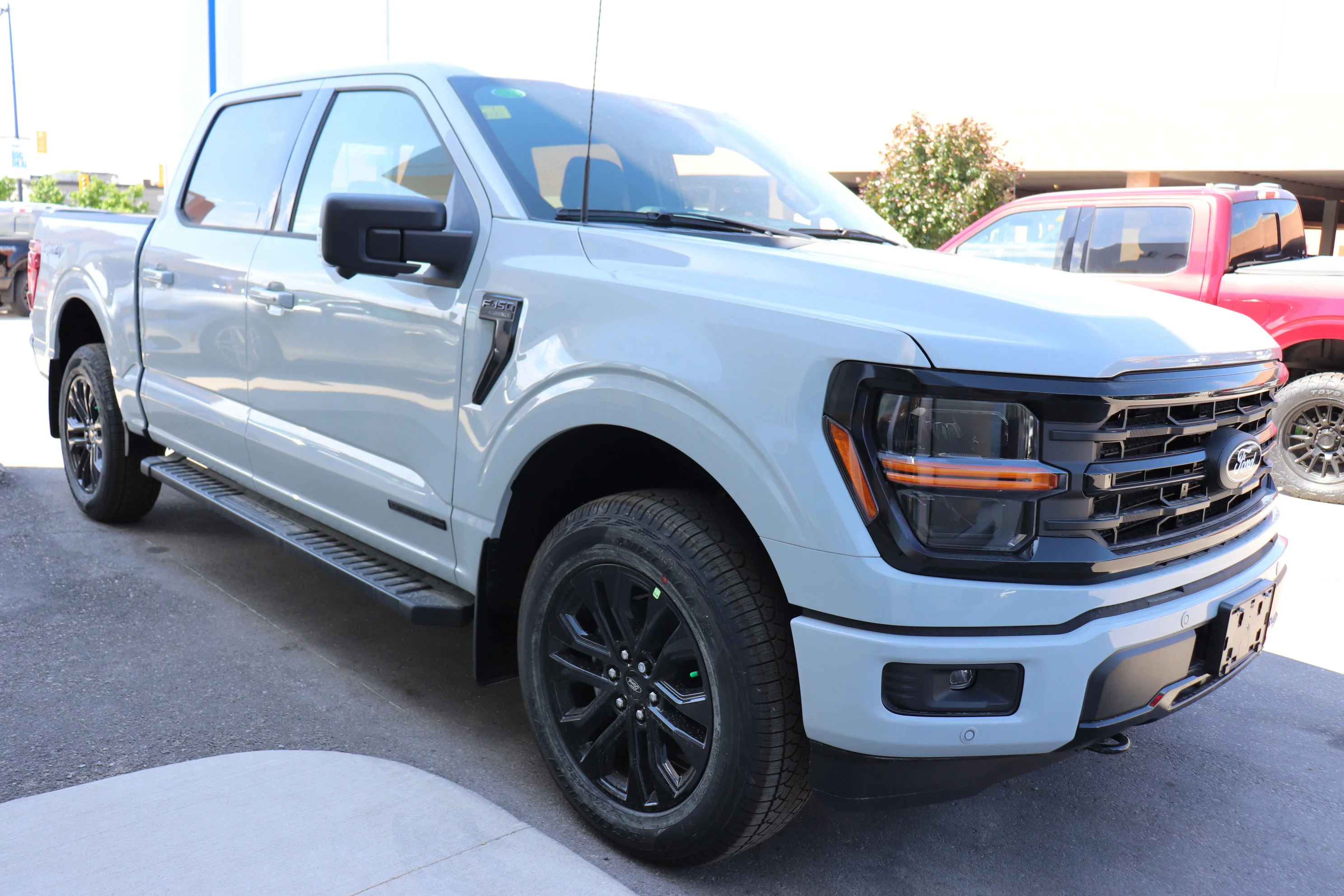 New 2026 AVALANCHE Ford XLT image 6