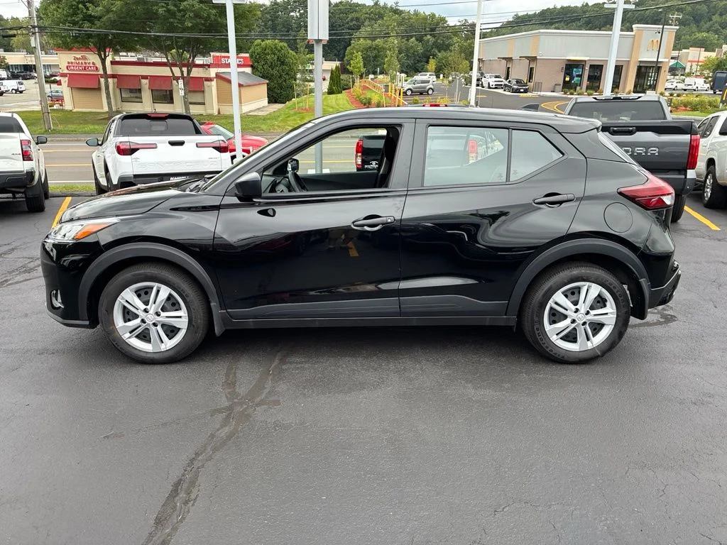 Certified Used 2025 Black Nissan S image 4