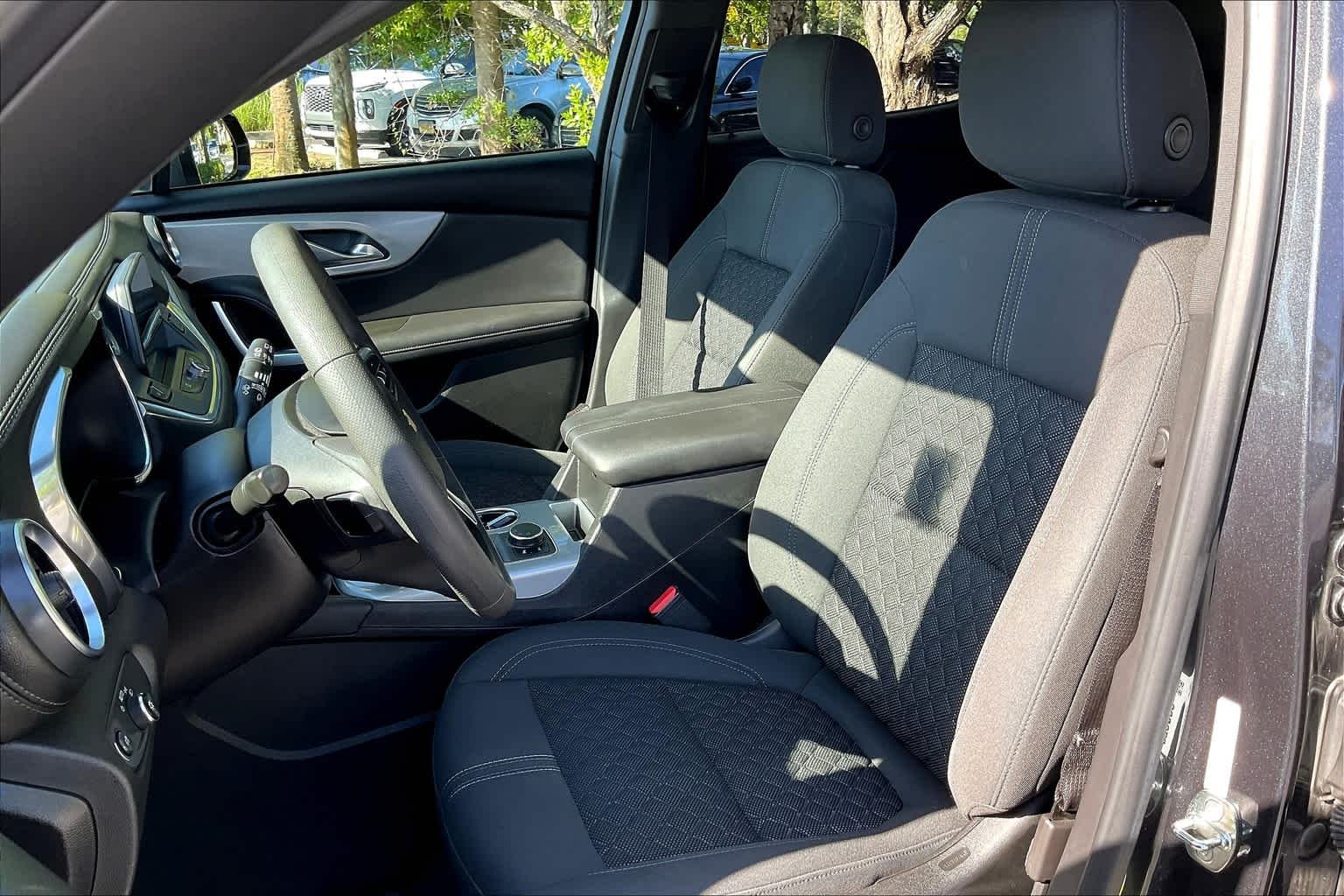 Used 2022 Iron Gray Metallic Chevrolet LT image 24