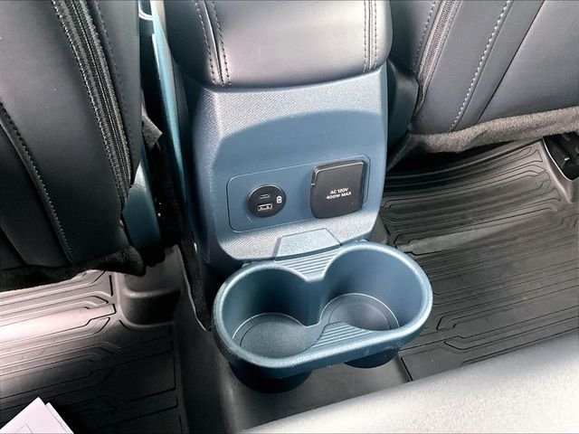 Used 2024 Black Ford Lariat image 28