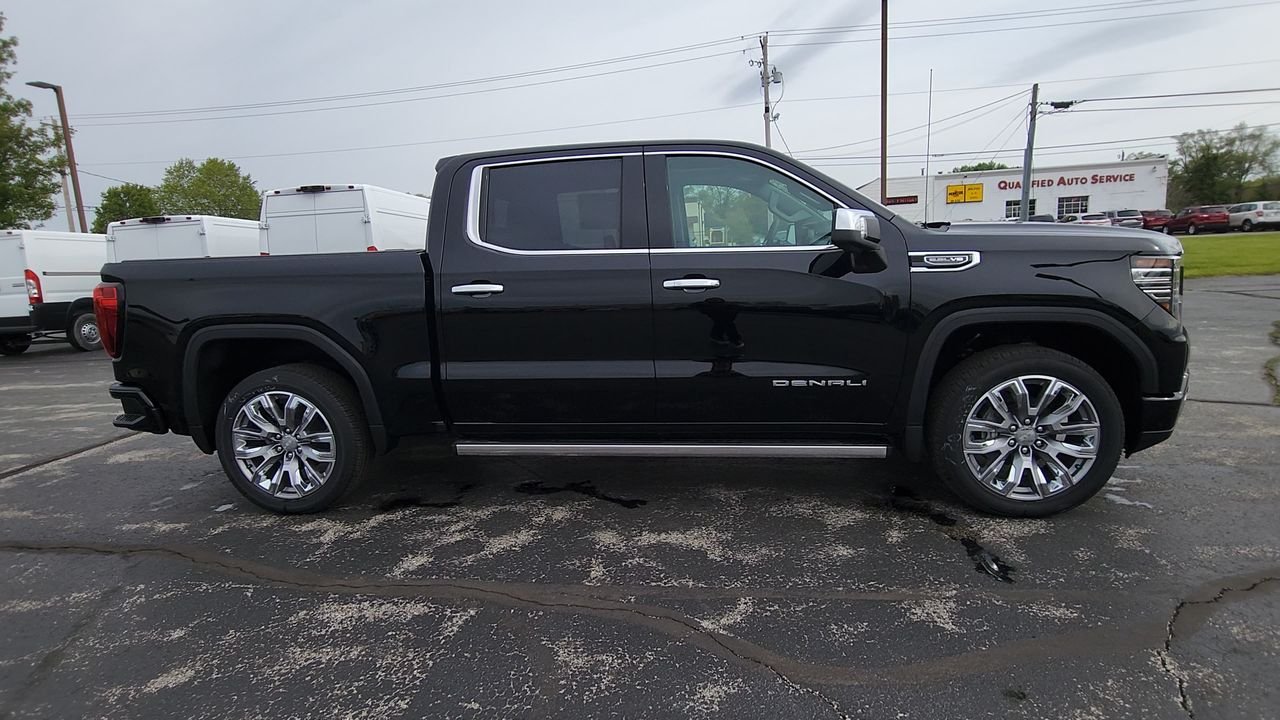 2026 GMC Sierra 1500 Denali - Photo 9