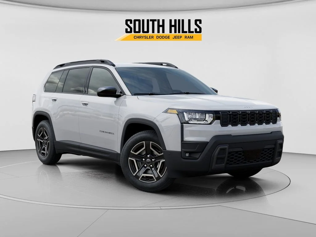 New 2026 Bright White Clear-Coat Exterior Paint Jeep Laredo image 5