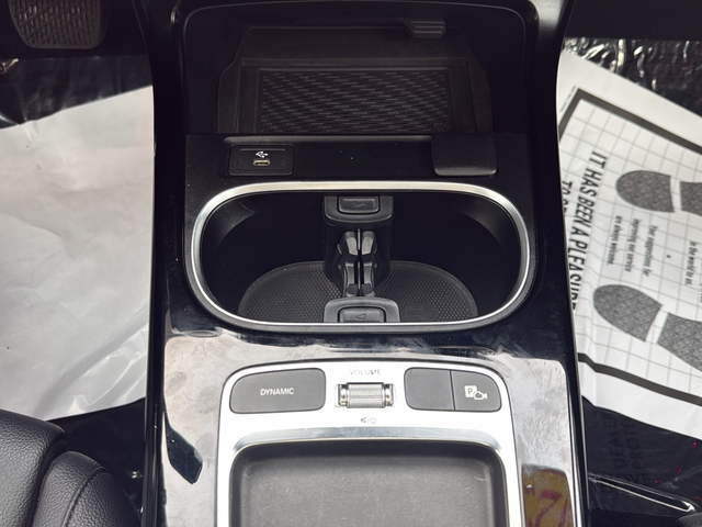 Used 2025 White Mercedes-Benz CLA 250 image 27