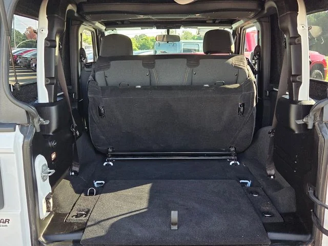 Used 2025 White Jeep Sport image 9