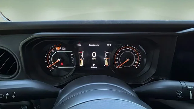 Used 2024 White Jeep Rubicon image 17