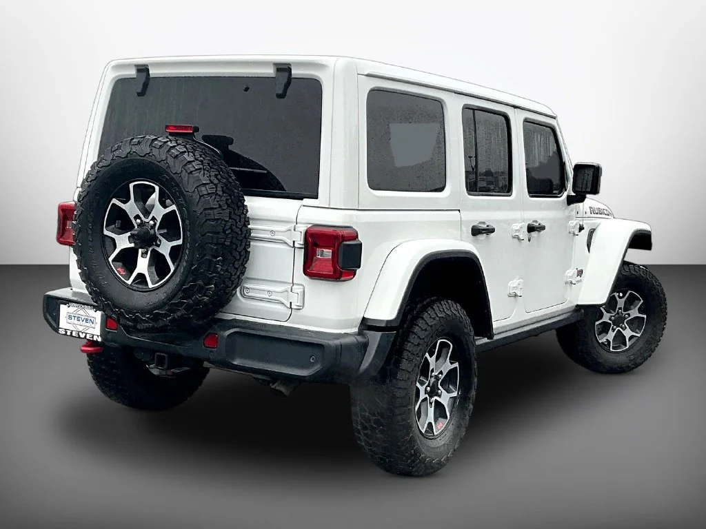 Used 2019 Bright White Clearcoat Jeep Unlimited Rubicon image 6