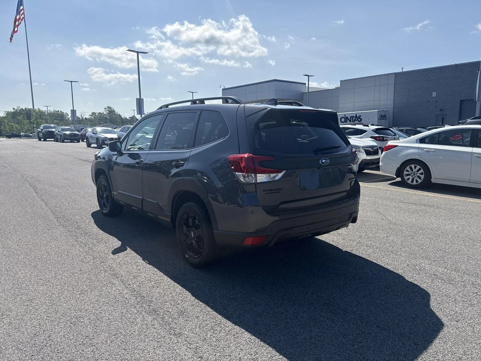 Used 2024 Magnetite Gray Metallic Subaru Wilderness image 5