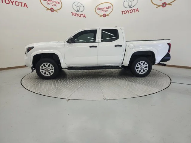 Used 2025 White Toyota SR image 5