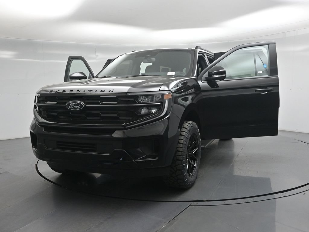 New 2026 Agate Black Metallic Ford Platinum image 33
