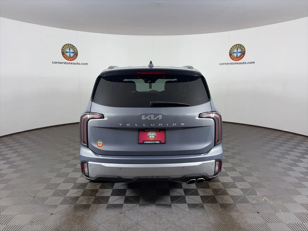 Used 2024 Silver Kia SX image 20