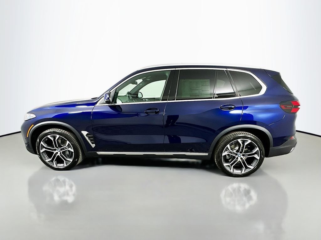 New 2026 Tanzanite Blue II Metallic BMW xDrive40i image 8