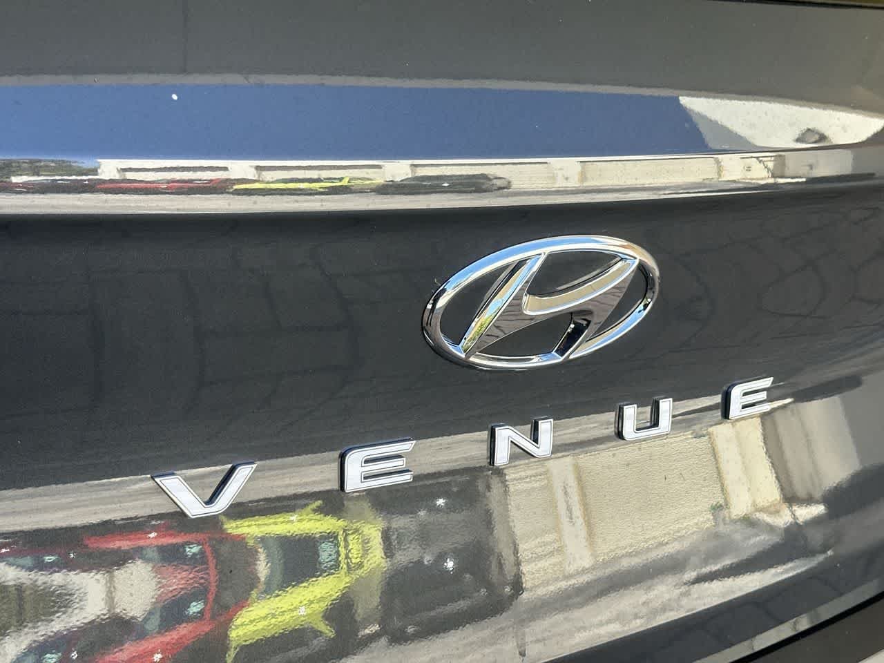 New 2026 Ecotronic Gray Hyundai SE image 6