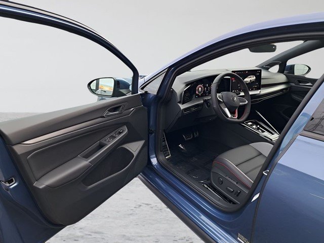 New 2026 Slate Blue Metallic Volkswagen 2.0T SE image 13