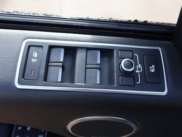 Used 2017 Gray Land Rover 5.0L V8 Supercharged image 36