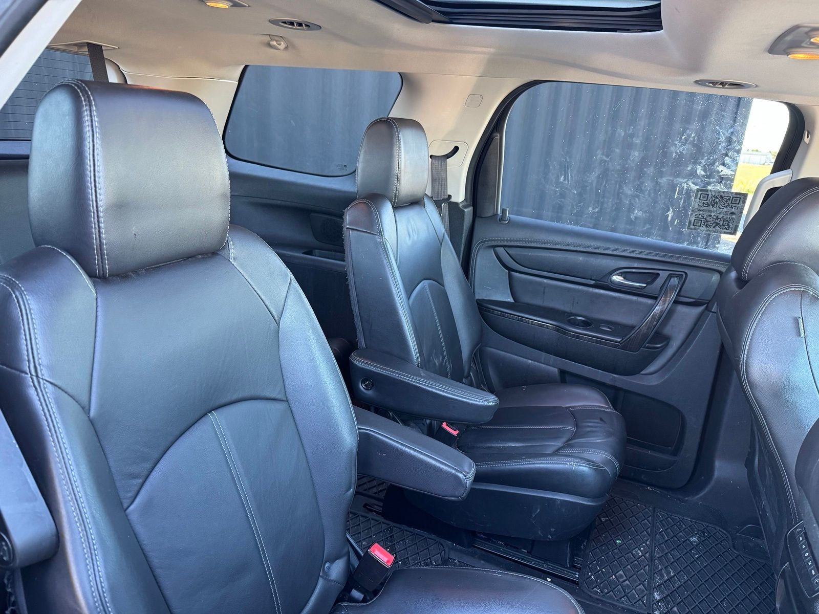 Used 2017 Ebony Twilight Metallic GMC Limited image 12