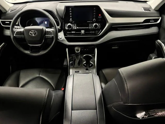 Used 2021 CELESTIAL SILVER Toyota  image 12