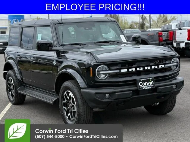 2026 Ford Bronco Outer Banks 4x4's photo