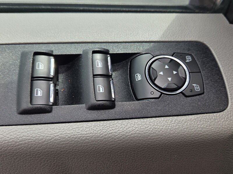 Used 2020 Oxford White FORD XLT 2WD SUPERCREW 5.5