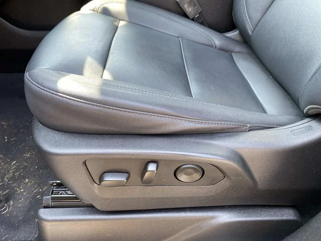 Used 2023 Black Chevrolet LT image 19