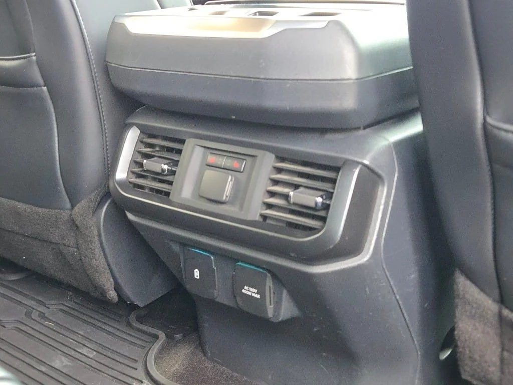 Used 2022 White Ford Raptor image 12