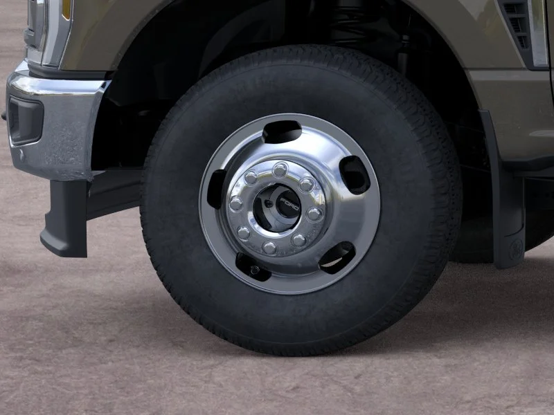 New 2026 Marsh Gray Ford F-350® Lariat® image 41