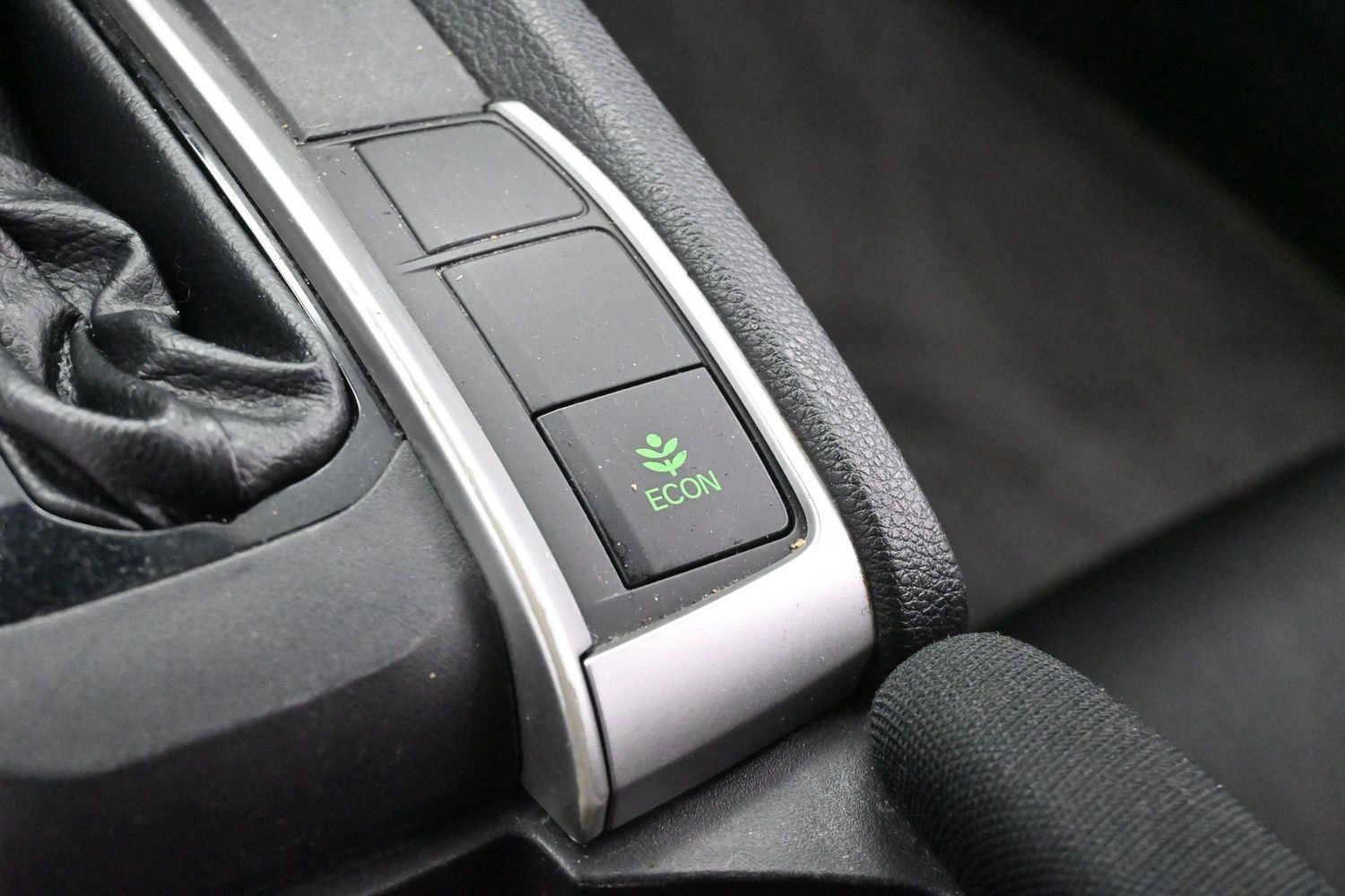 Used 2020 Platinum White Pearl Honda LX image 24