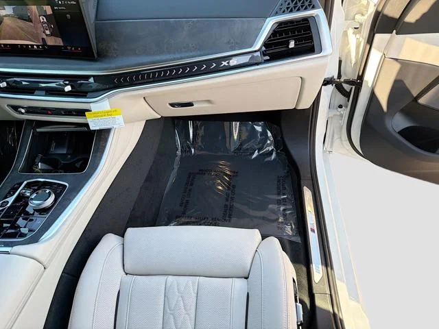 New 2026 Alpine White BMW xDrive50e image 18