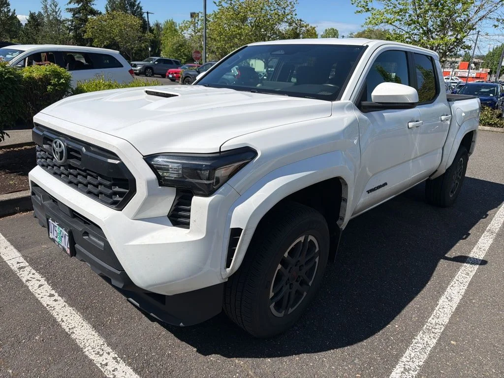 2024 Toyota Tacoma TRD Sport 4x4 Double Cab Long Bed's photo