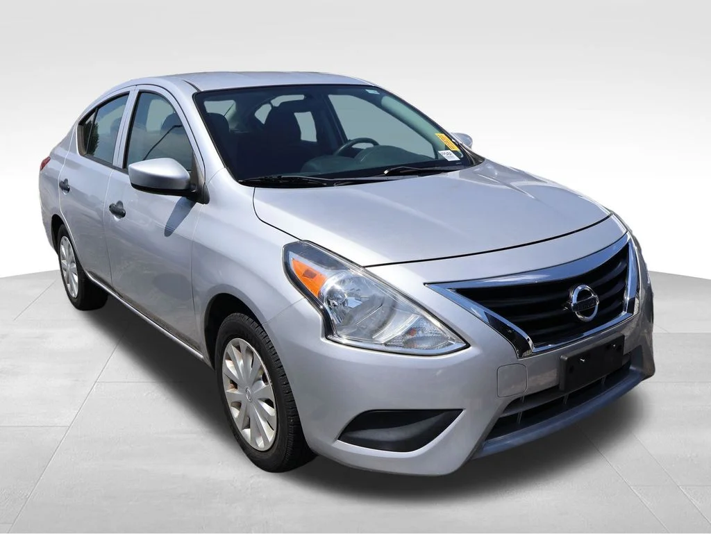 Used 2019 Silver Nissan 1.6 S Plus image 8