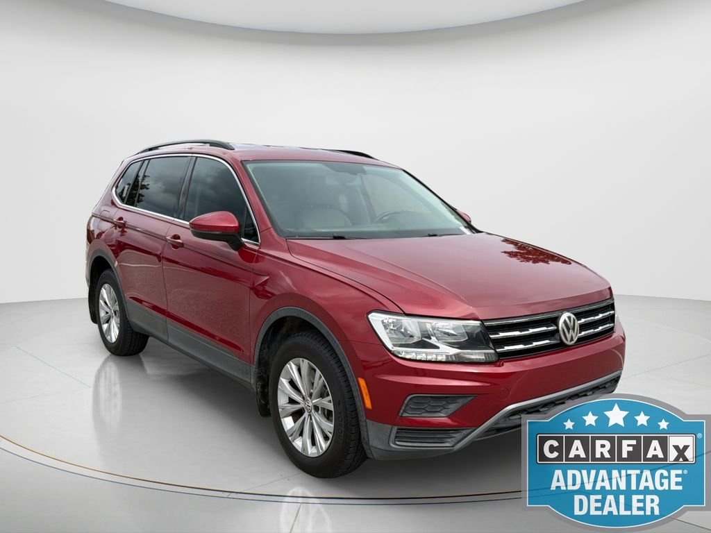 Used 2019 Red Volkswagen 2.0T SE image 3