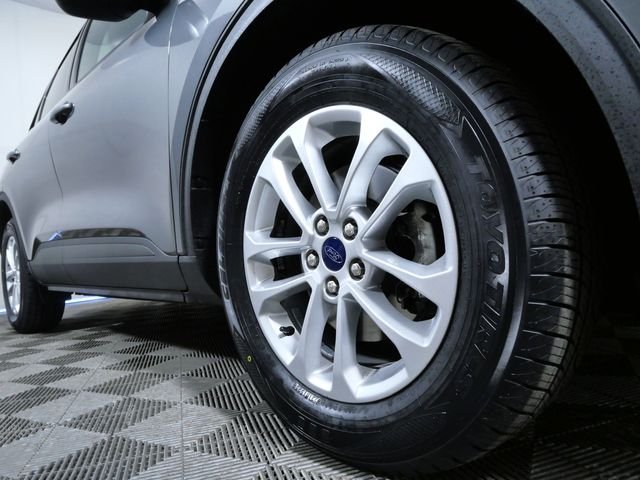 Used 2022 Ford Escape SE with VIN 1FMCU0G63NUB98919 for sale in Apple Valley, Minnesota