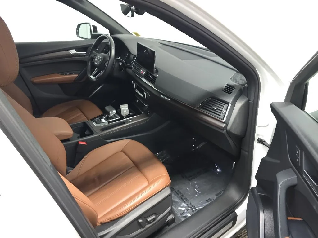 Used 2023 White Audi 40 Premium image 16
