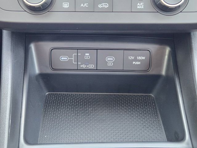 Certified Used 2025 White Hyundai SE image 15