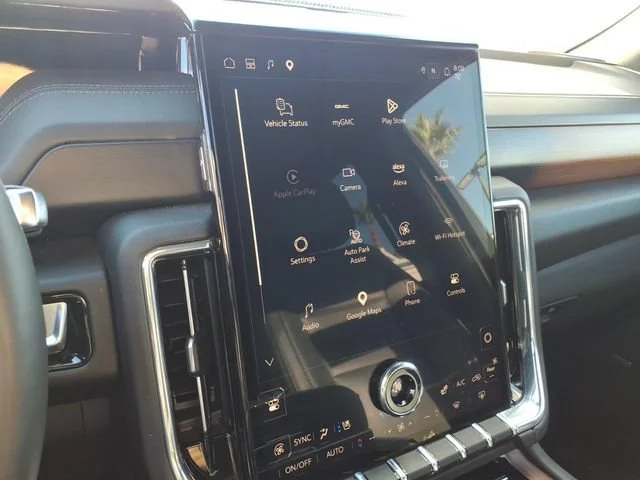 Used 2025 Onyx Black GMC Denali image 19
