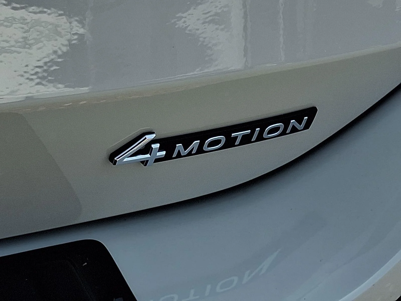 New 2026 Sandstone Volkswagen SEL R-Line Turbo image 22