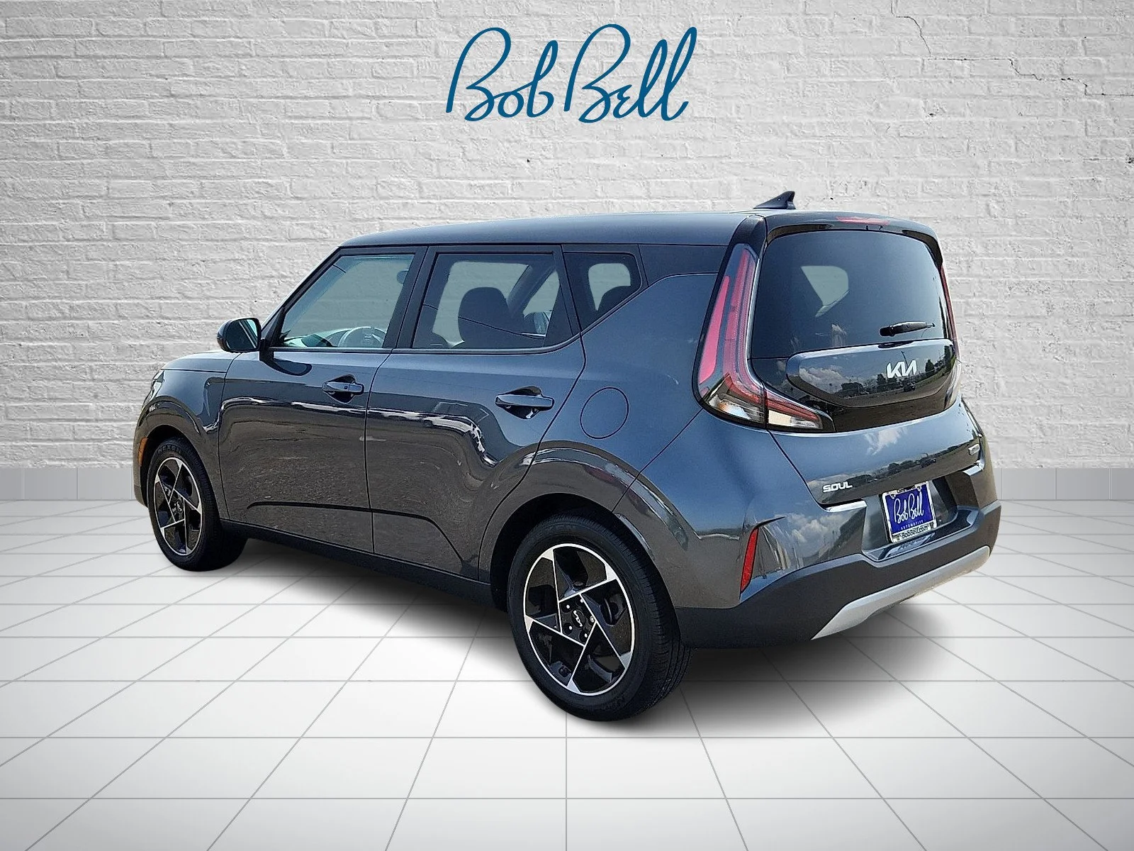 Used 2023 Gray Kia EX image 4