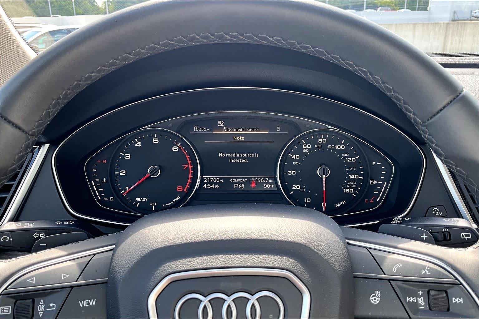 Used 2024 Glacier White Metallic Audi S line Premium image 25