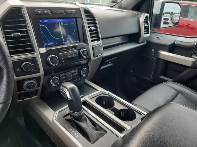 Used 2020 White Ford Lariat image 22