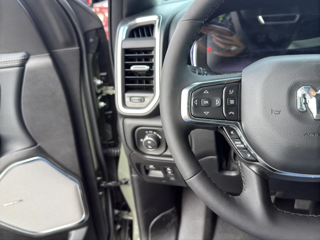 New 2026 Canyon Lake Exterior Paint RAM Laramie image 24