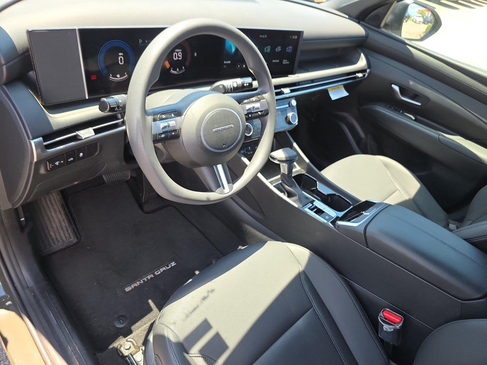 Used 2026 Rockwood Green Hyundai SEL image 14